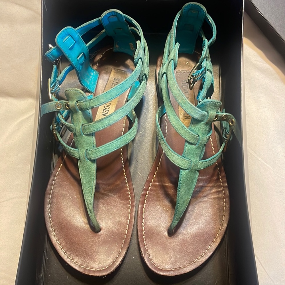 Steve Madden sandals